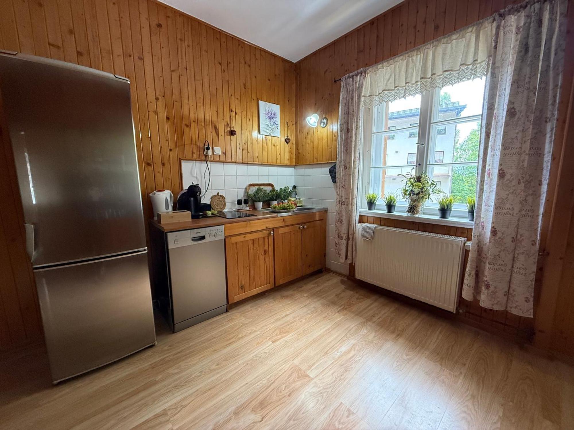Apartament Osada Biały Jar *
